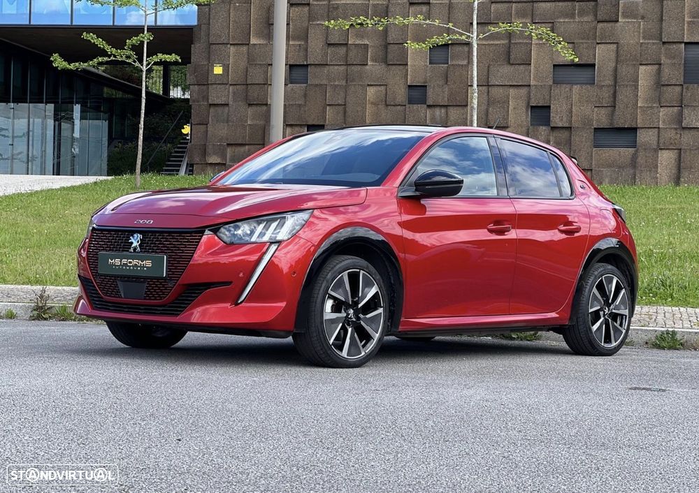 Peugeot 208 - 2