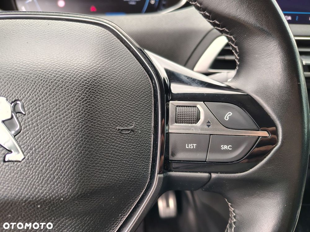 Peugeot 3008 1.5 BlueHDi Allure S&S - 16