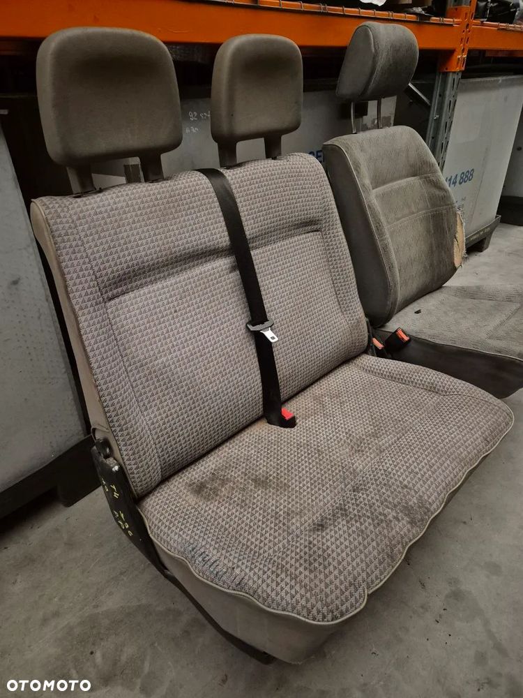 VOLKSWAGEN TRANSPORTER T4 / POLO III 6N / GOLF V 3DW  FOTEL / FOTELE - 18