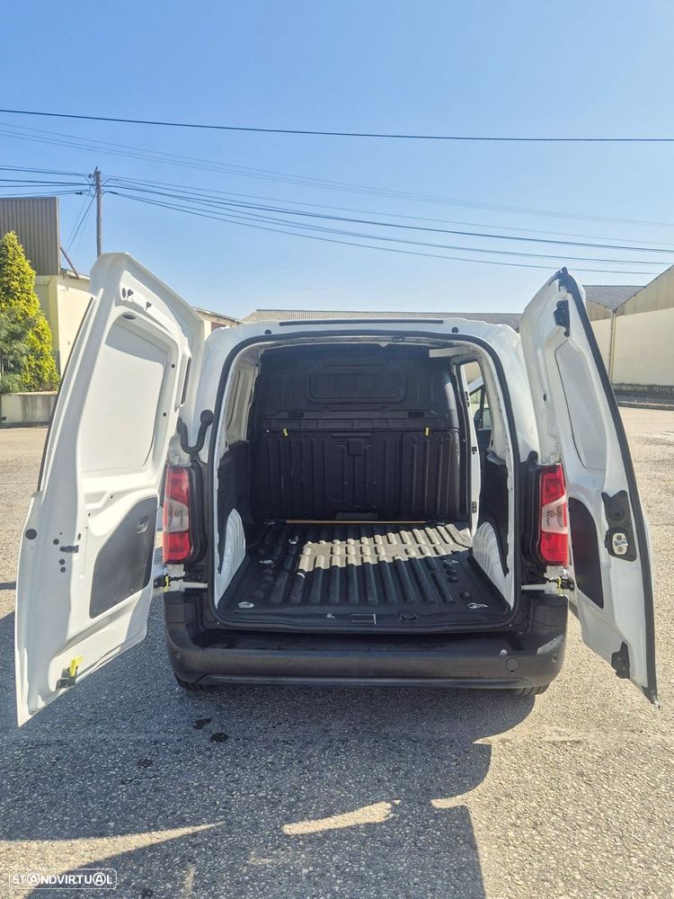 Citroën Berlingo 1.5 blue HDI M FEEL - 14