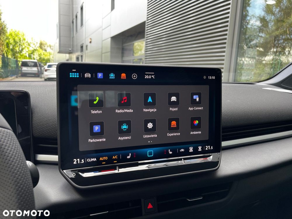 Volkswagen T-Roc 1.5 eTSI R-Line DSG - 17