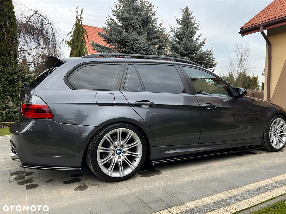 BMW Seria 3 330i Edition Sport - 10