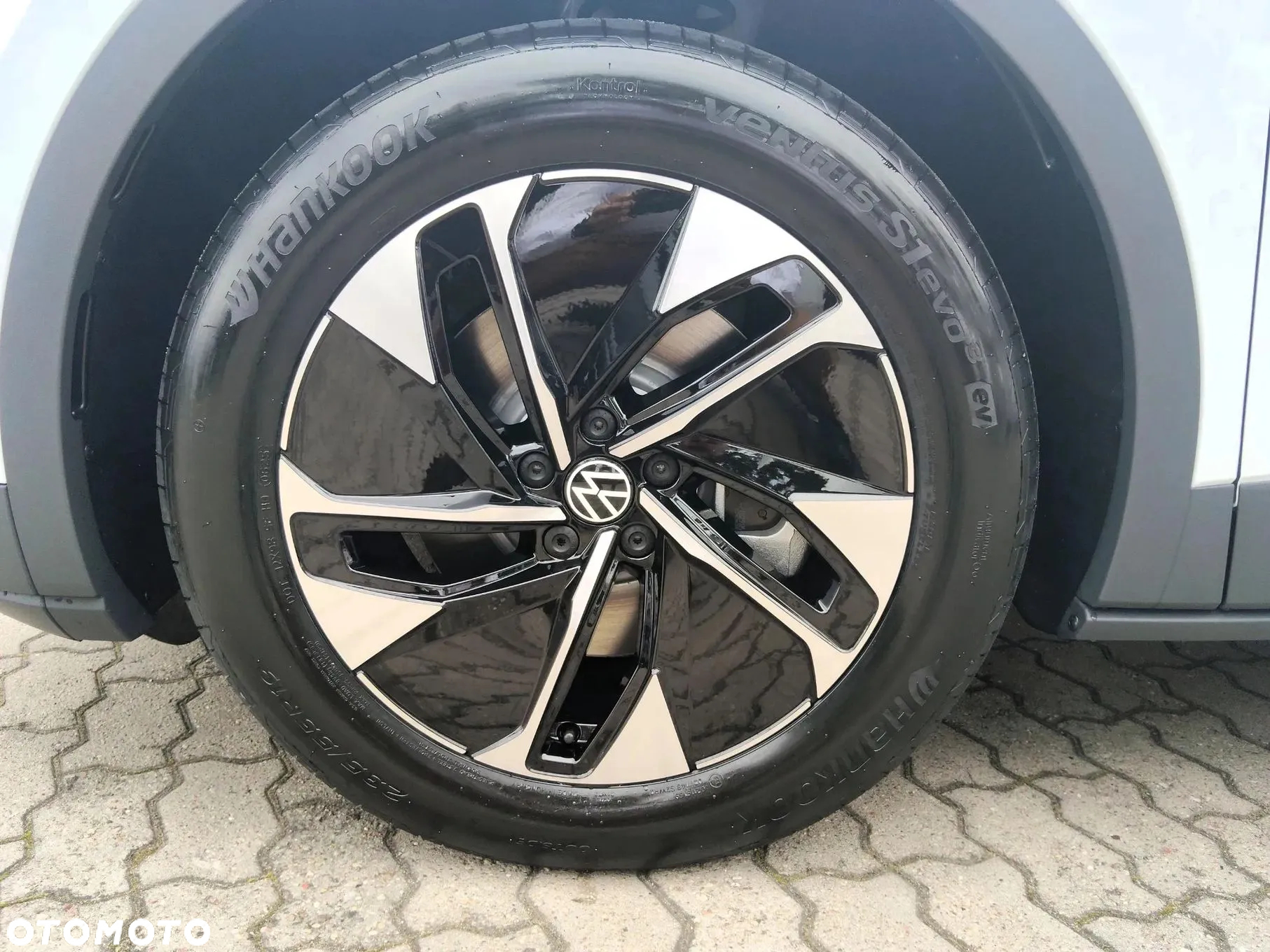 Volkswagen ID.4 77kWh Plus - 18