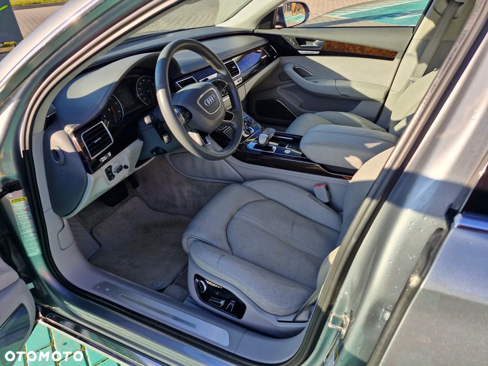 Audi A8 - 16