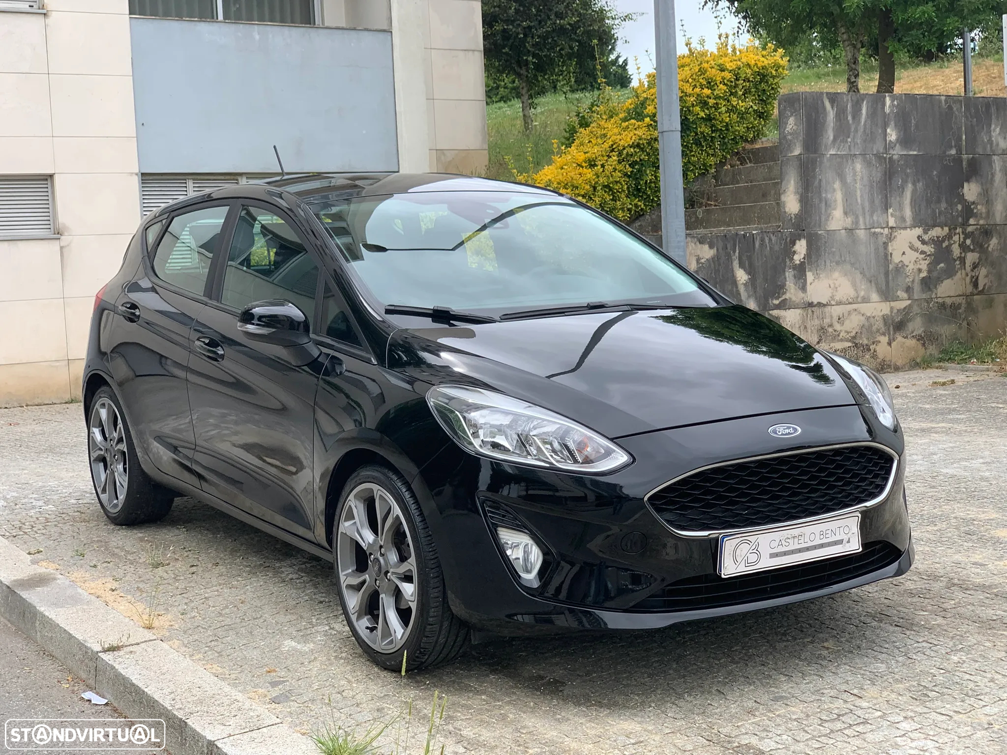 Ford Fiesta 1.0 EcoBoost Titanium - 2