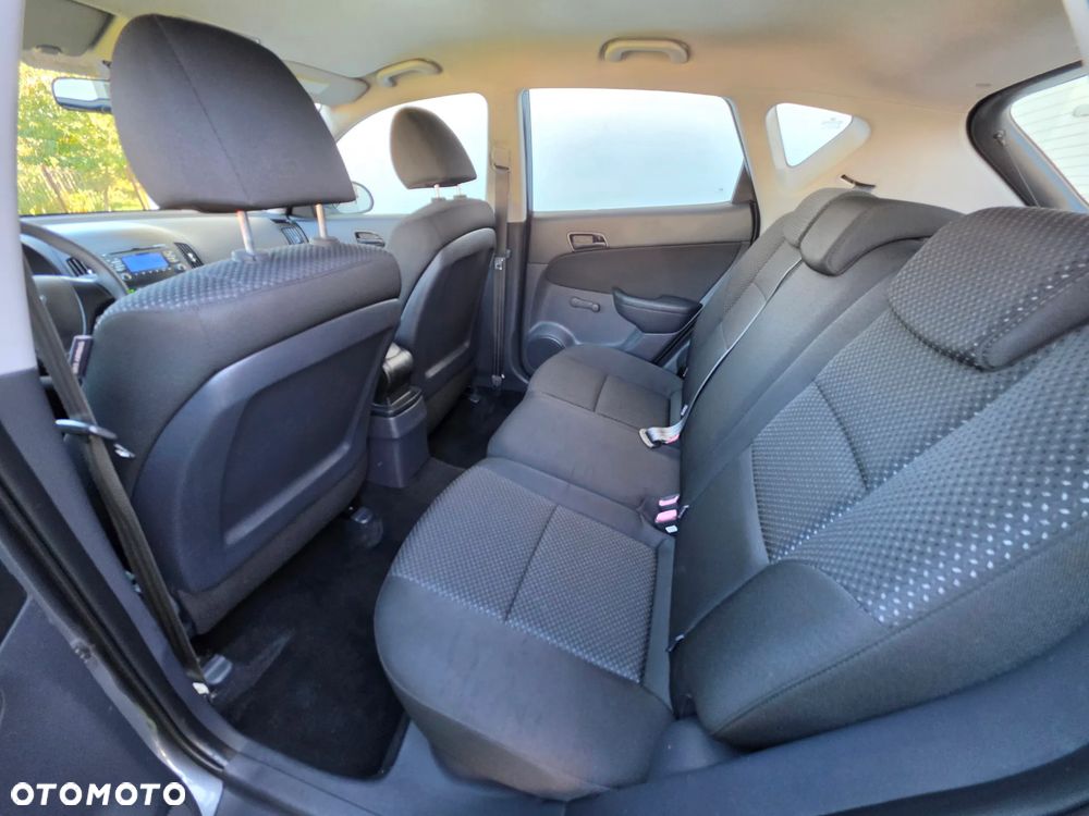Hyundai i30 1.4 Comfort - 8