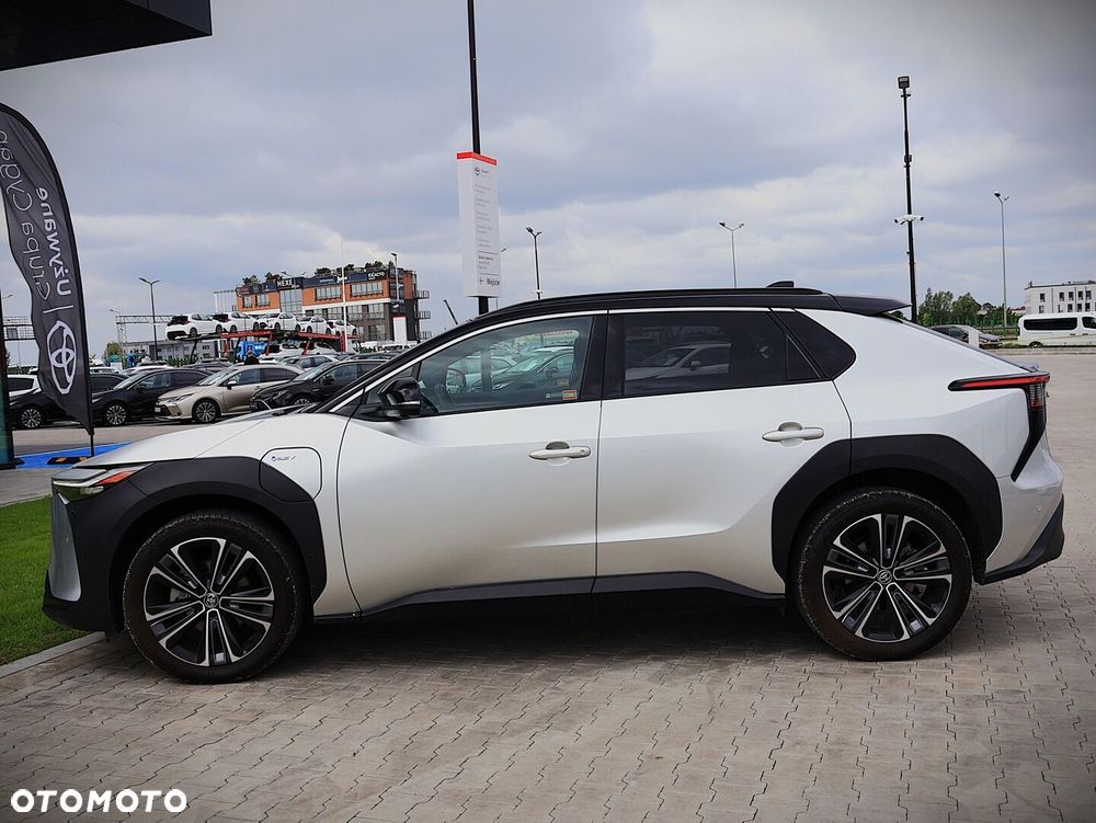 Toyota bZ4X 71.4kWh 4x4 Executive - 5