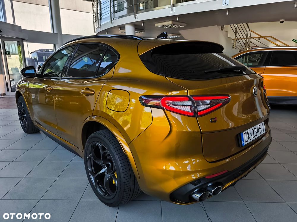 Alfa Romeo Stelvio 2.9 V6 Bi-Turbo Quadrifoglio Q4 - 10