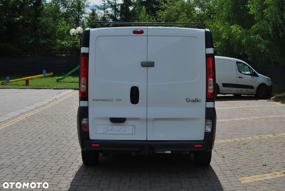 Renault Trafic - 14