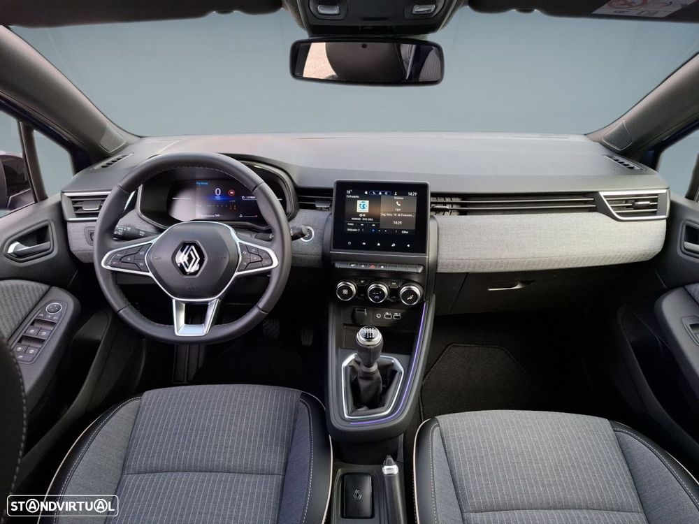 Renault Clio 1.0 TCe Techno — fotografia 12