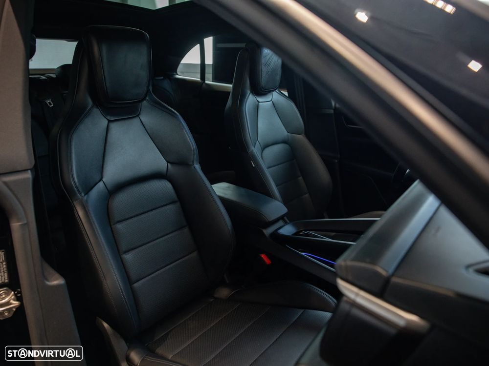 Porsche Macan Electric - 33