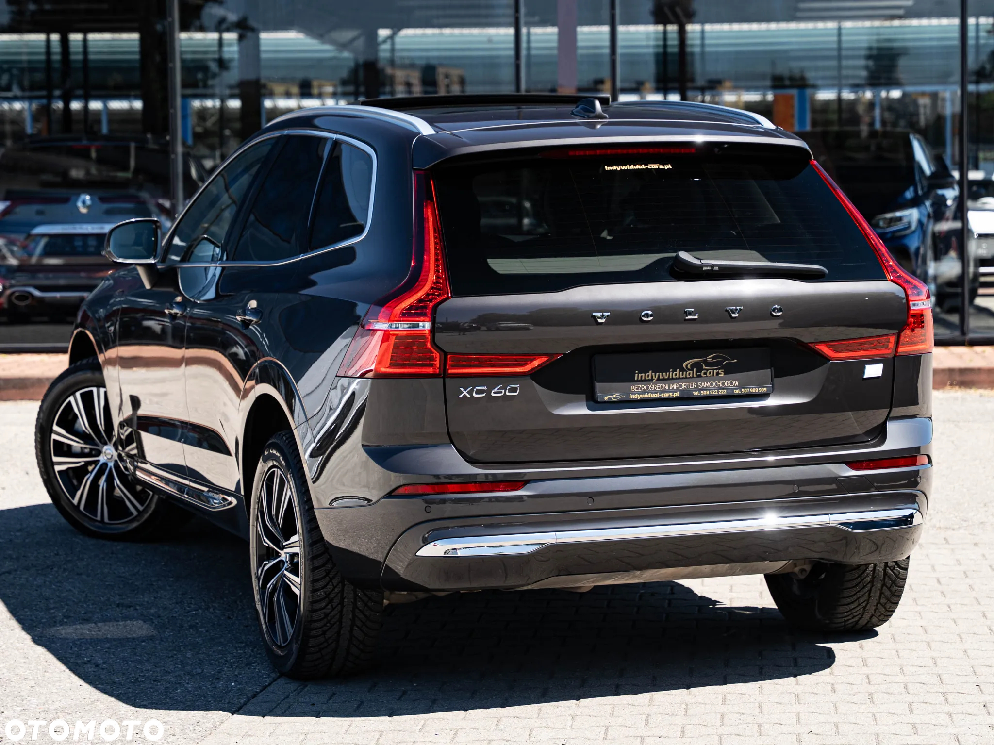 Volvo XC 60 T6 AWD Plug-In Hybrid Inscription - 4