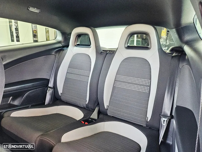 VW Scirocco 2.0 TDI Blue Motion Technologie Life - 8