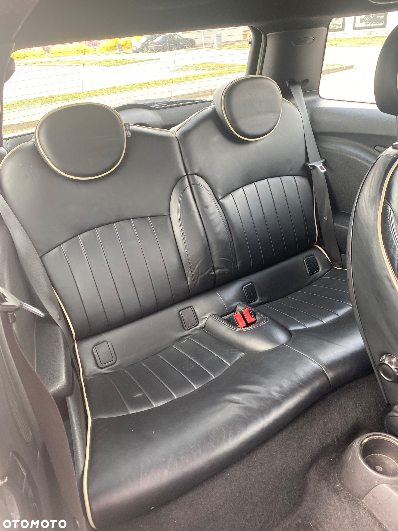 MINI Cooper Standard - 9