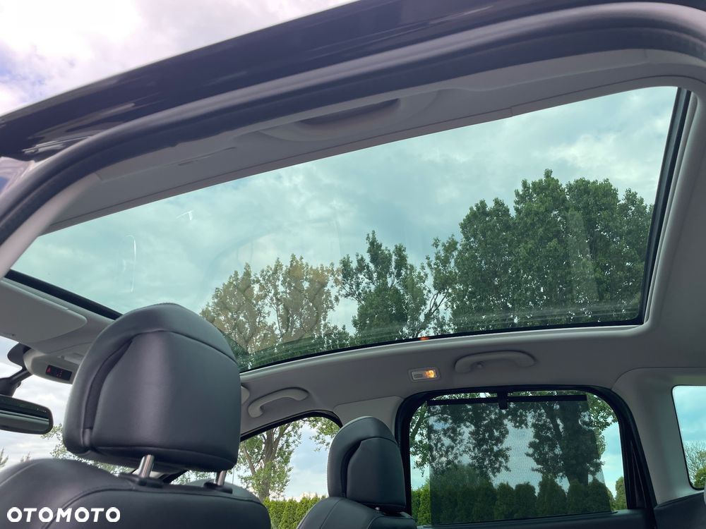 Peugeot 3008 Hybrid4 - 16