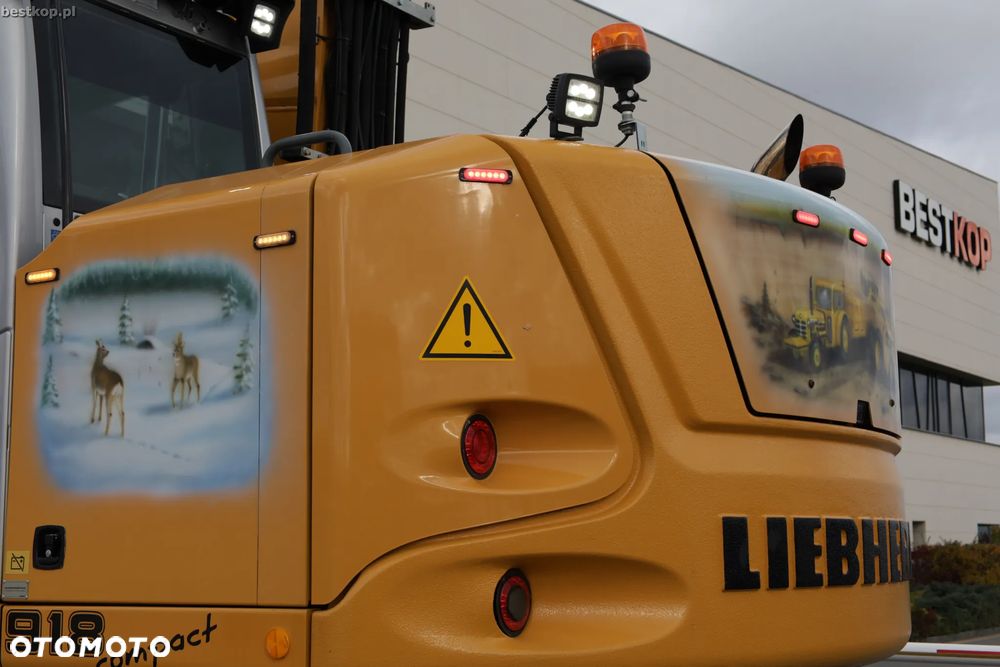 Liebherr A918 Compact Litronic - 13