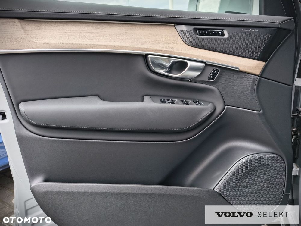 Volvo XC 90 - 12