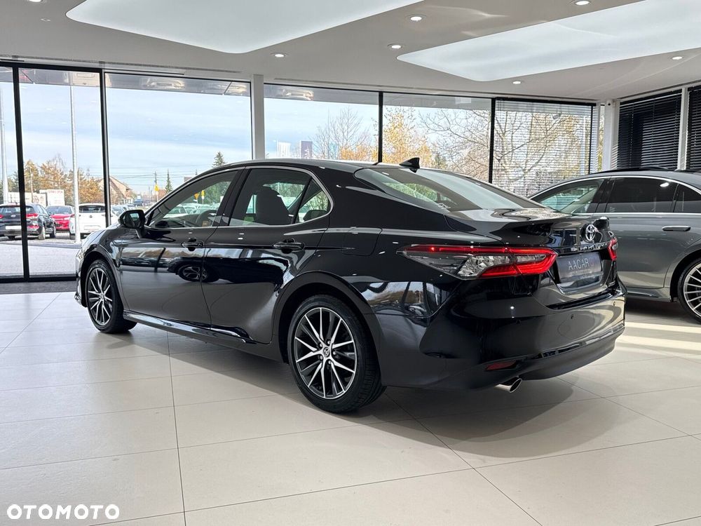 Toyota Camry 2.5 Hybrid Executive CVT - 3