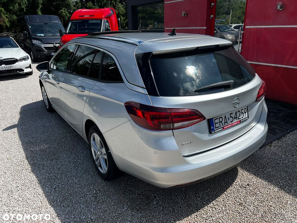 Opel Astra 1.6 D (CDTI) Start/Stop Innovation - 3