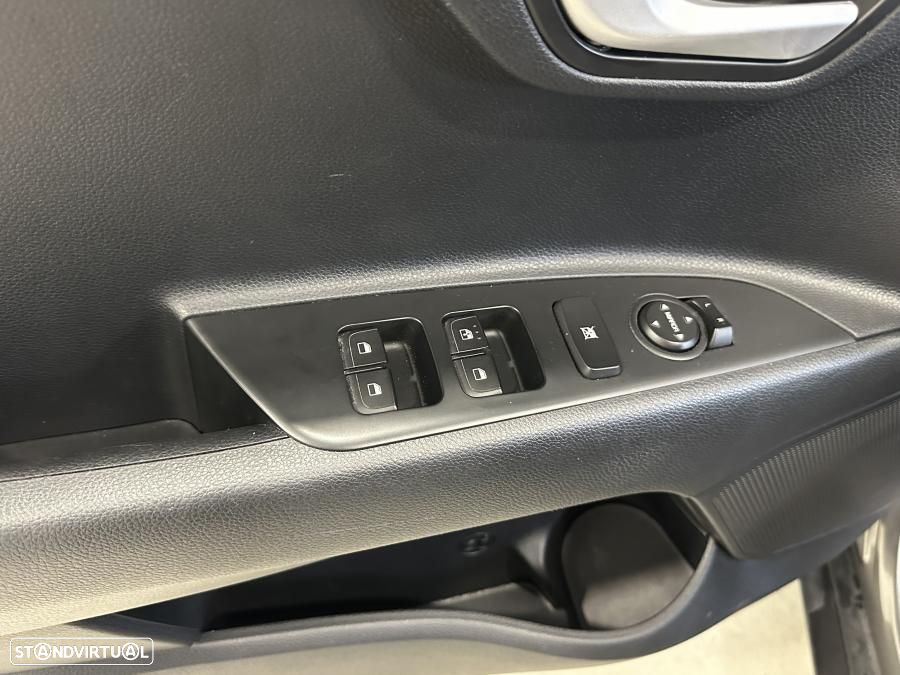 Kia Stonic 1.2 Dynamic - 31