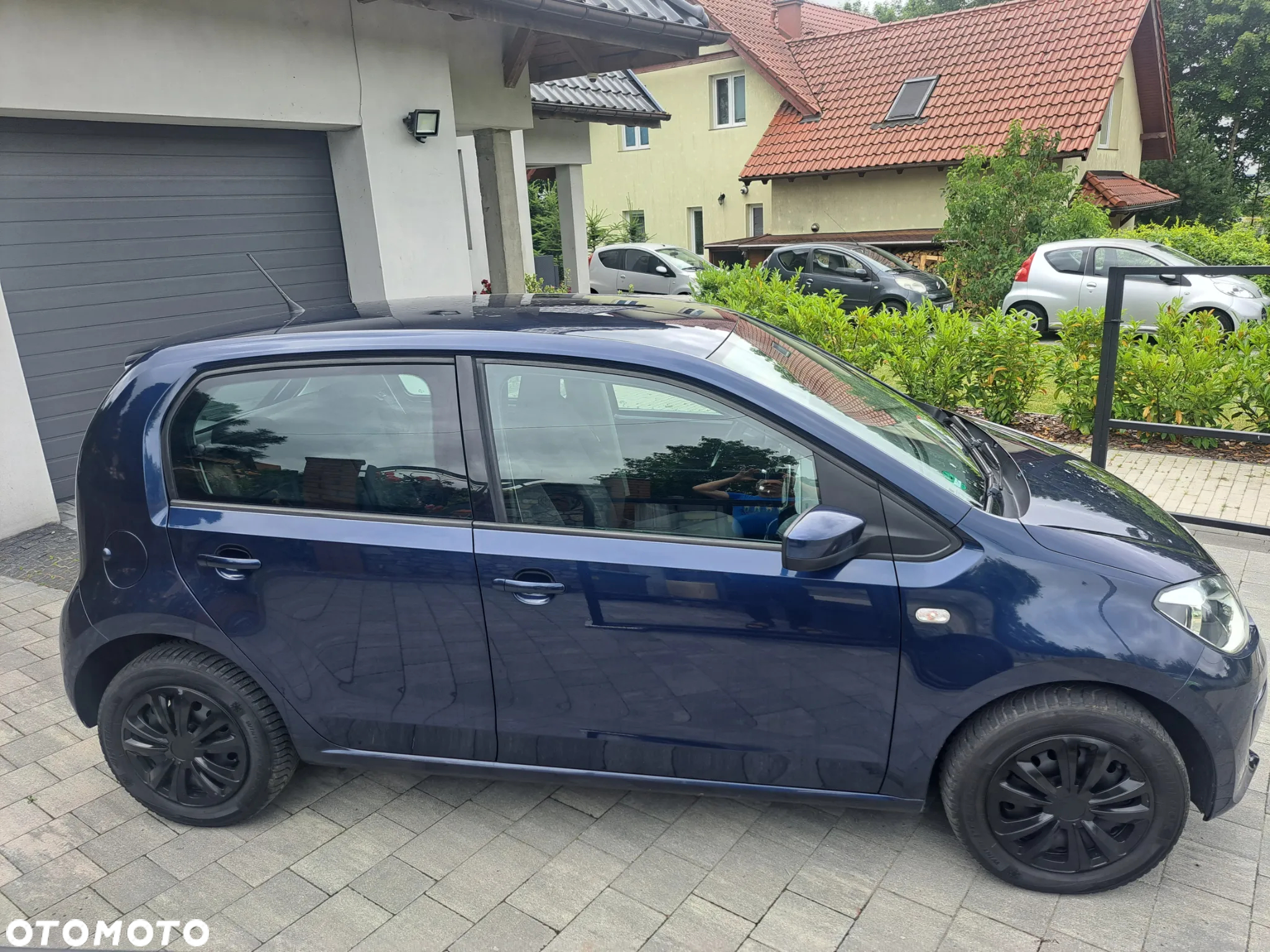 Volkswagen up! (BlueMotion Technology) ASG move - 4