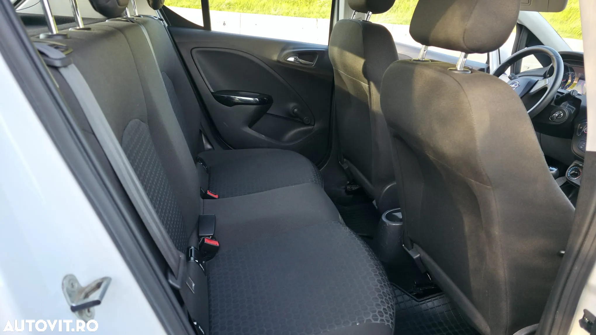 Opel Corsa 1.2 TWINPORT ECOTEC Enjoy - 11