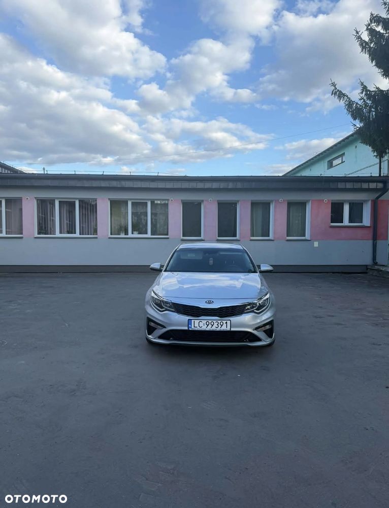 Kia Optima - 20