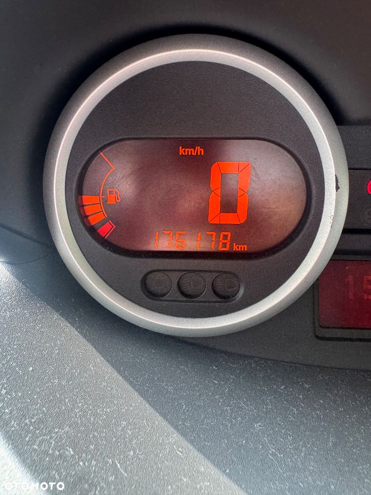 Renault Twingo 1.2 16V Dynamique - 17