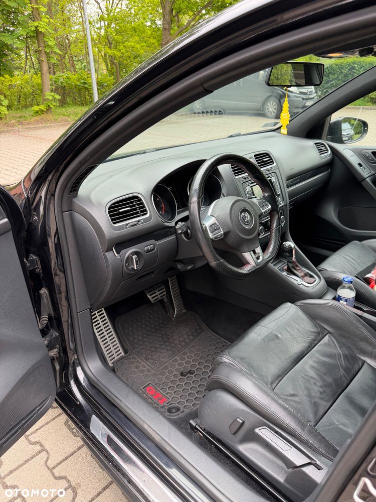 Volkswagen Golf 2.0 GTI DSG - 18