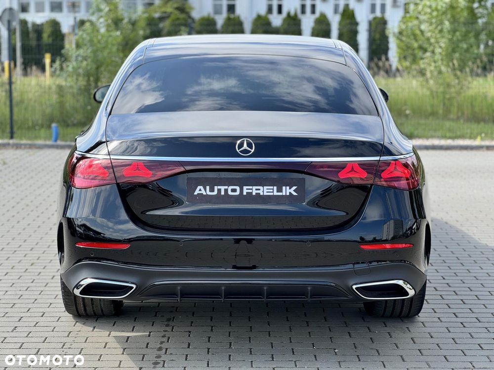 Mercedes-Benz Klasa E 220 d mHEV 4-Matic AMG 9G-Tronic - 11