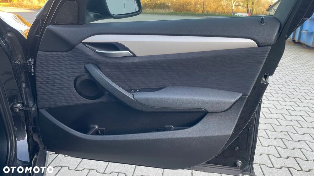 BMW X1 xDrive18d - 19