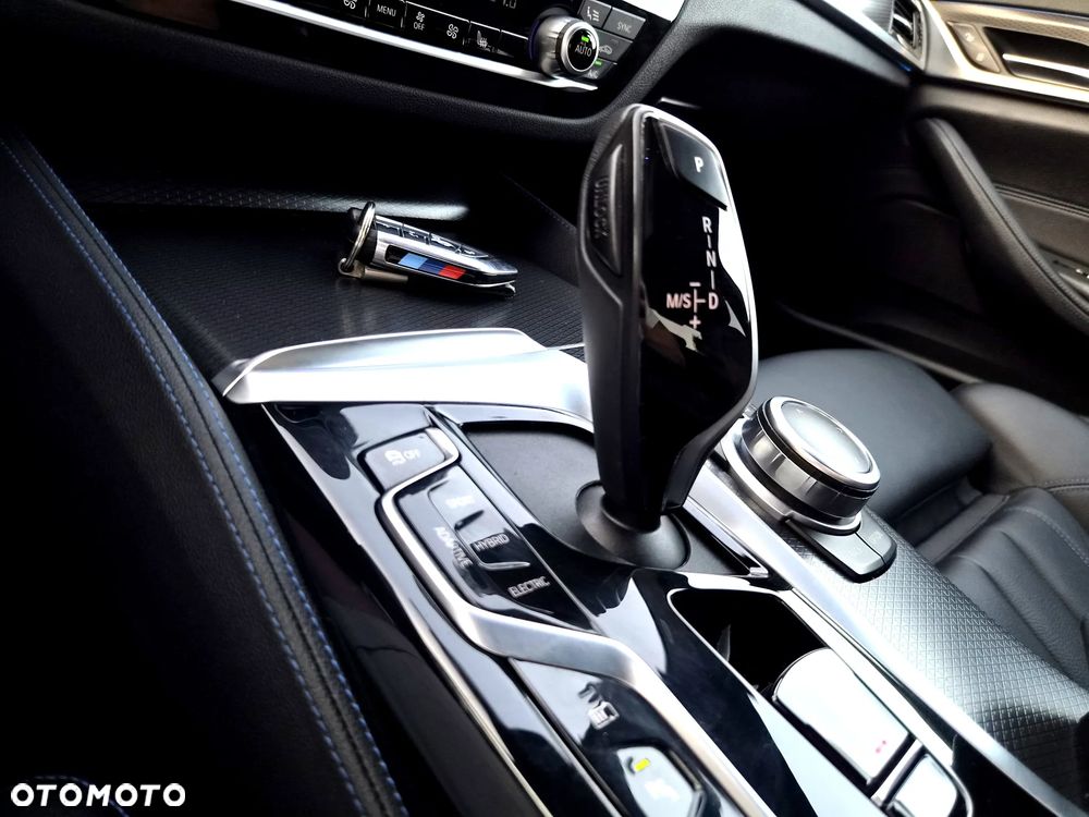 BMW Seria 5 530e M Sport sport - 20
