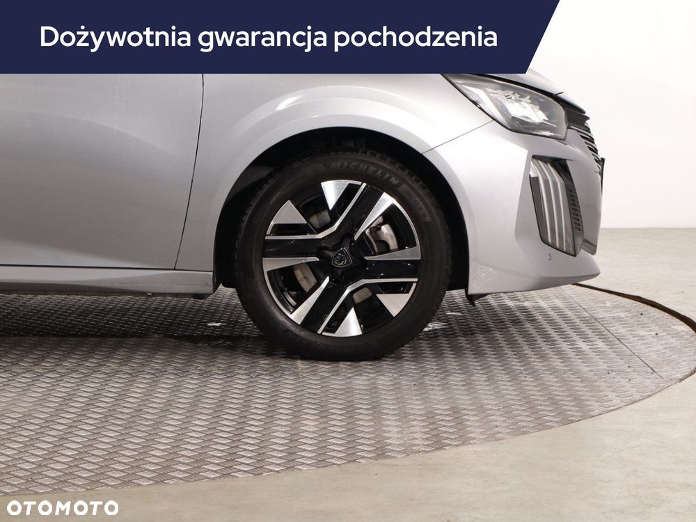 Peugeot 208 - 17