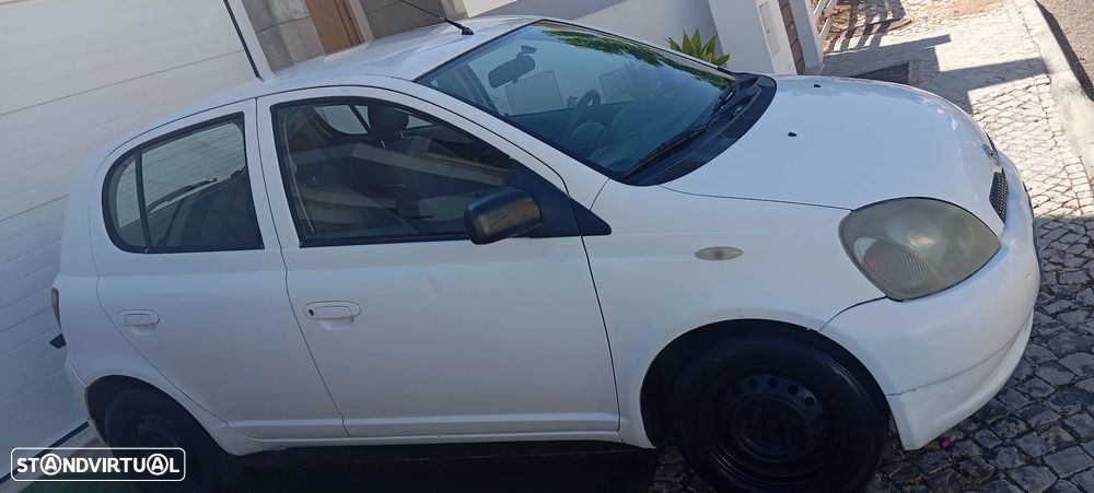 Toyota Yaris 1.0 Terra - 7