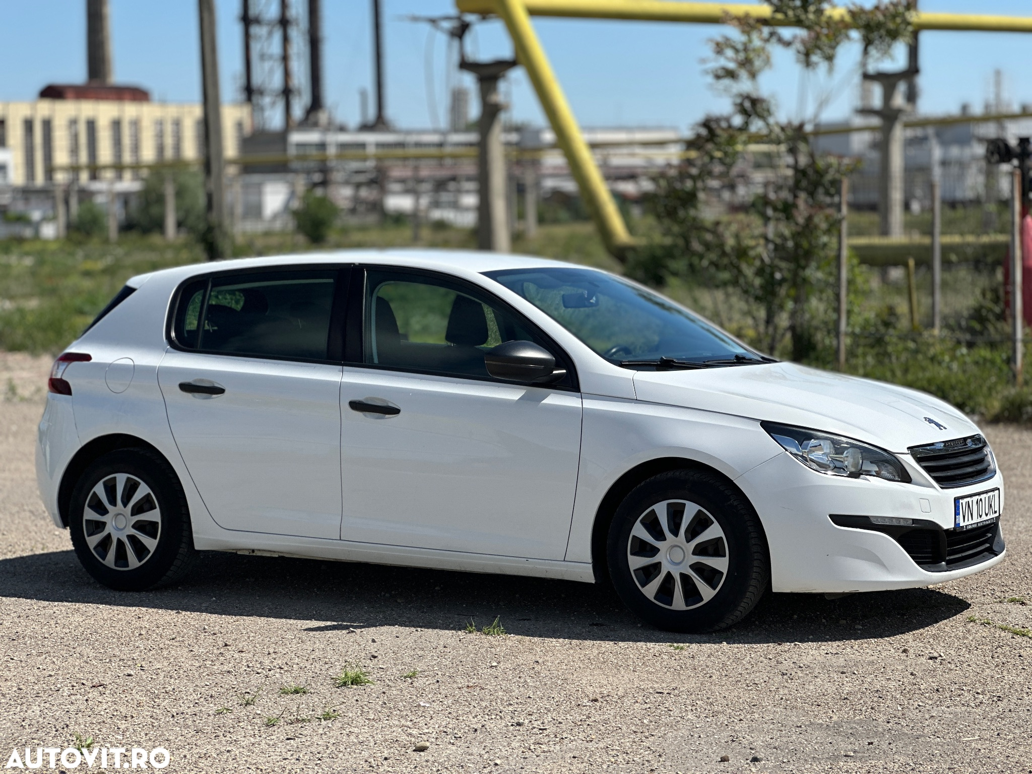 Peugeot 308 1.2 VTi Active - 4