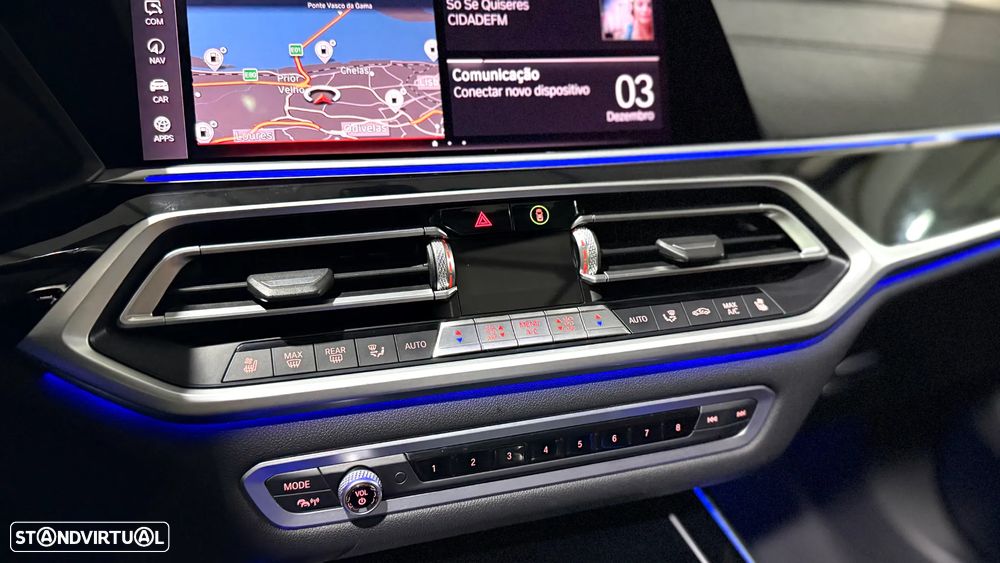 BMW X7 30 d xDrive Pack M - 28