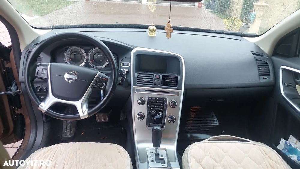 Volvo XC 60 - 4