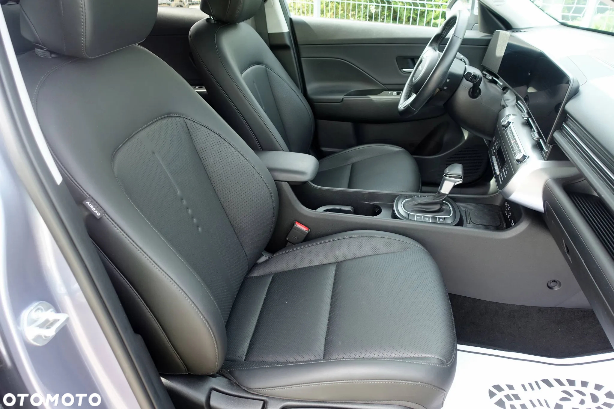 Hyundai Kona - 12