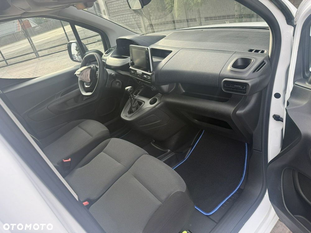Peugeot Partner - 8
