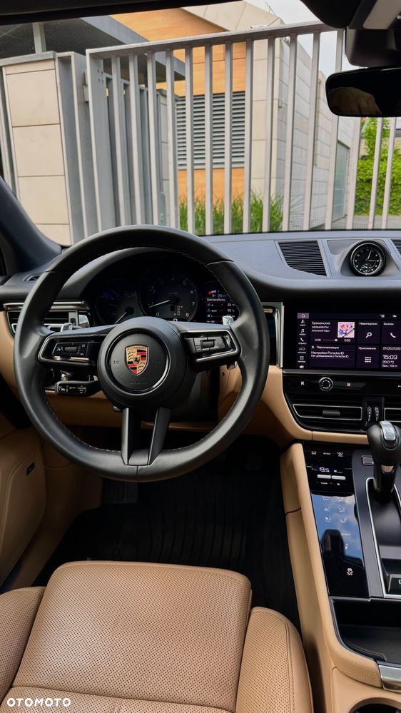 Porsche Macan - 12