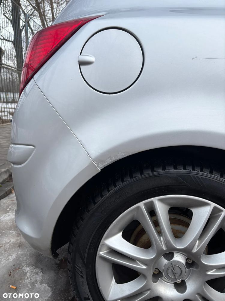 Opel Corsa 1.2 16V Enjoy - 22