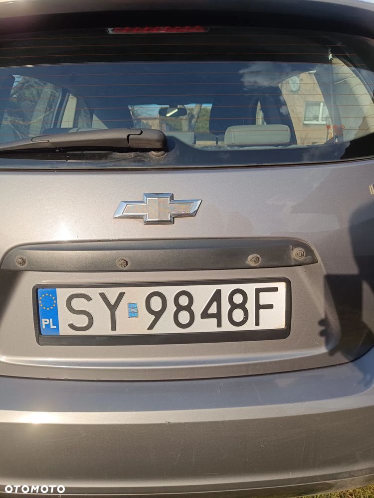 Chevrolet Aveo 1.2 LT - 16