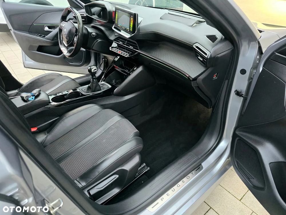 Peugeot 208 1.5 BlueHDi GT Line S&S - 11