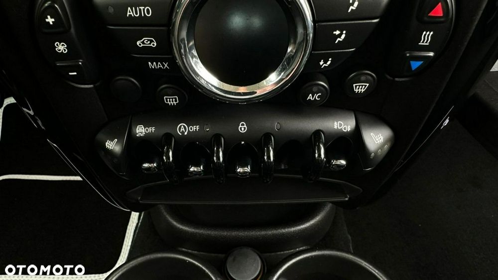 MINI Countryman - 26