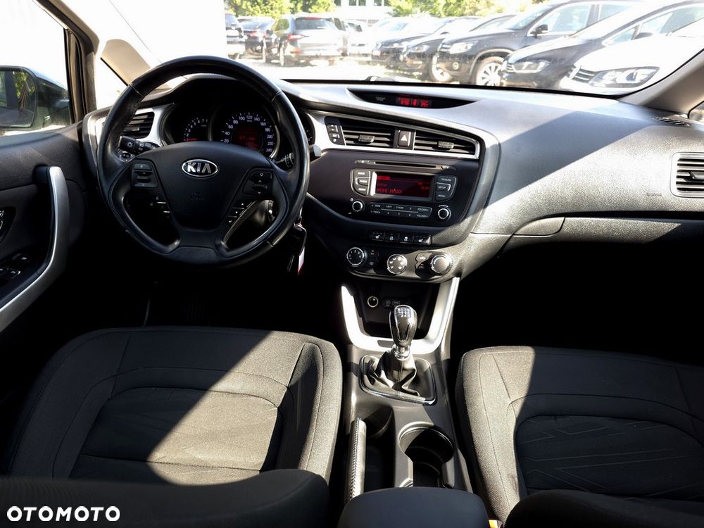 Kia Ceed 1.4 L Business Line - 6