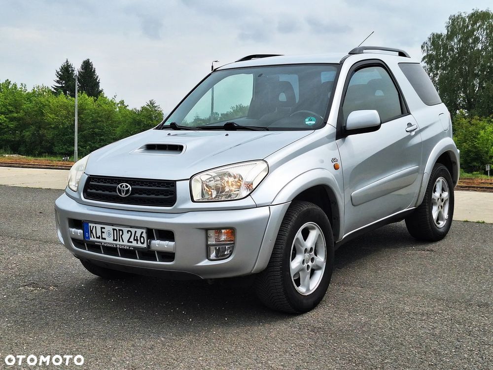 Toyota RAV4 D-4D 4x4 - 2