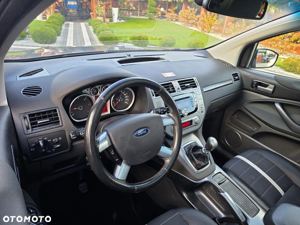 Ford Kuga 2.0 TDCi 4WD Titanium - 22