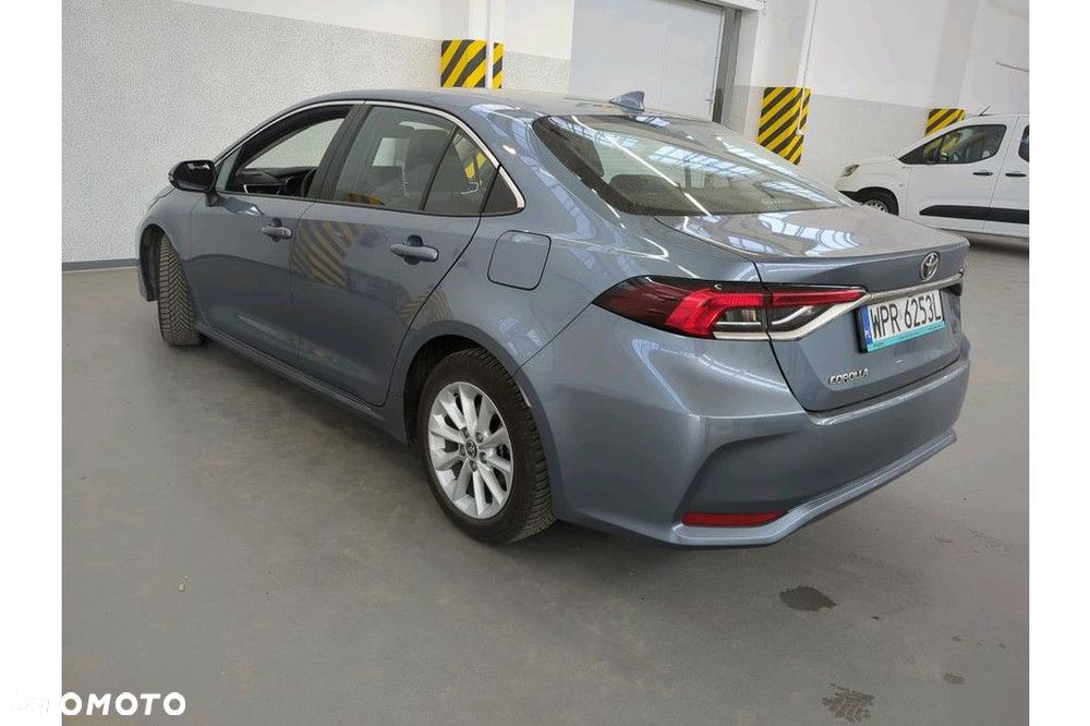 Toyota Corolla - 2