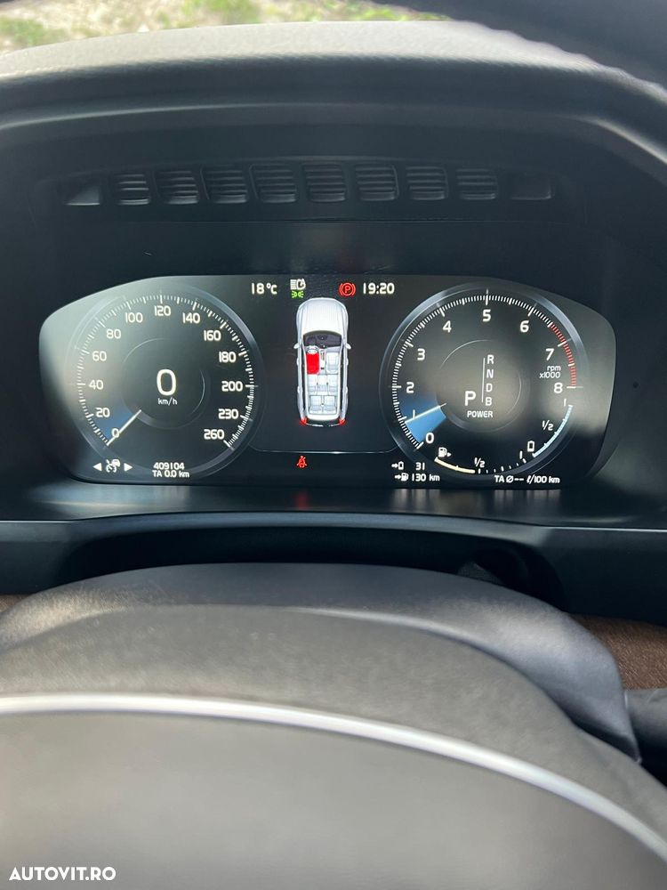 Volvo XC 90 T8 AWD Twin Engine Geartronic Inscription - 8