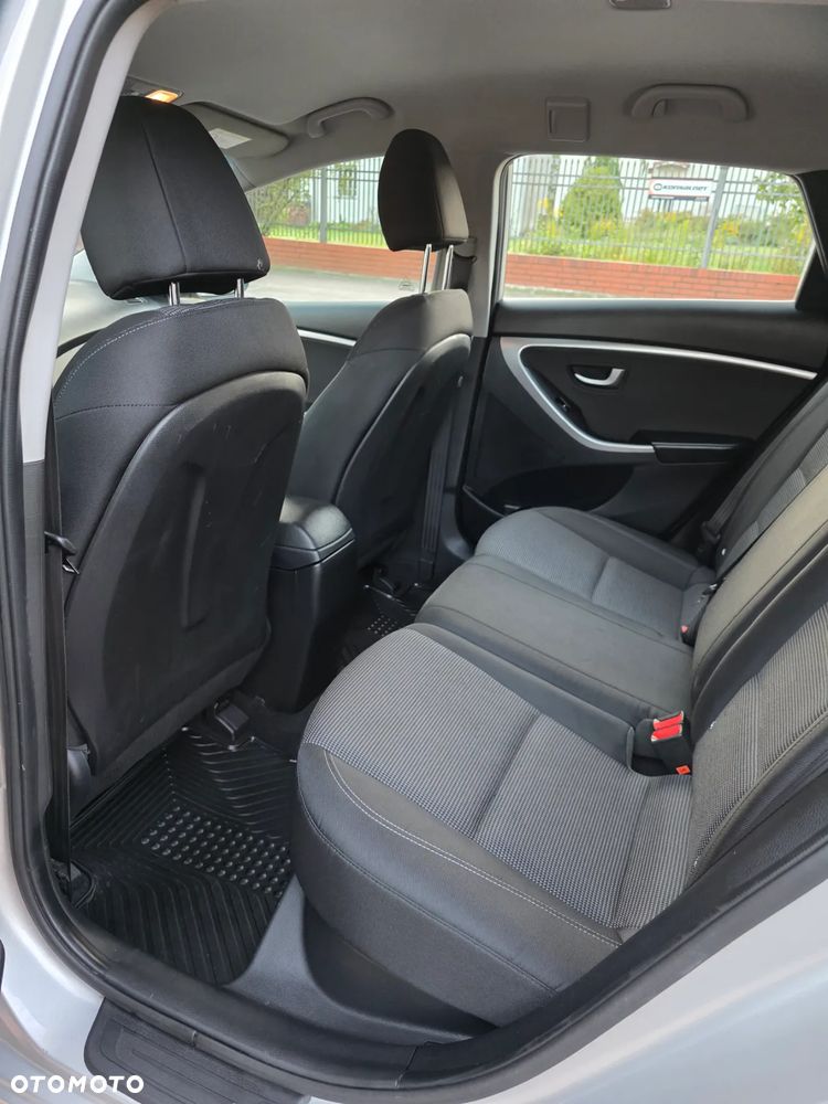 Hyundai i30 - 11